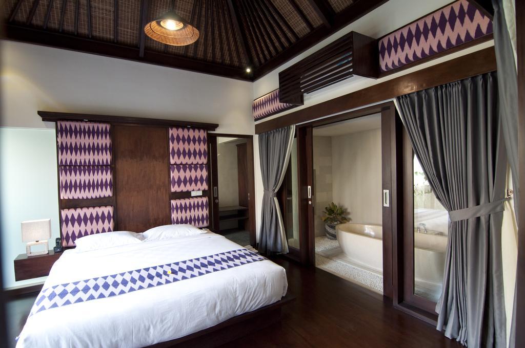 Villa Puspa Tanah Lot Rum bild