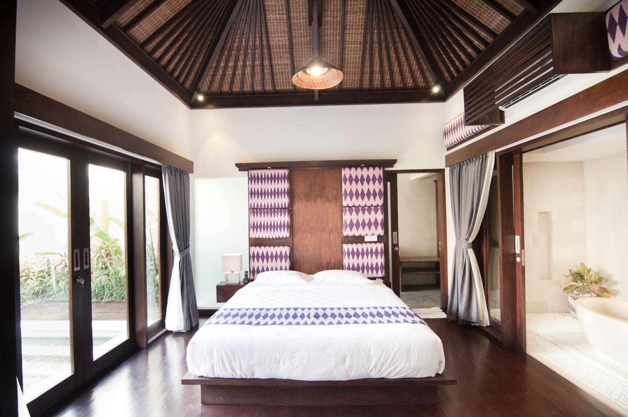 Villa Puspa Tanah Lot Exteriör bild